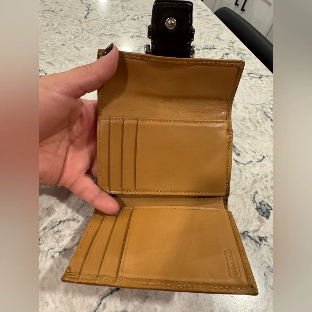 Vintage Coach Soho Flap Brown Wallet Rare Y2K - Picture 3 of 11